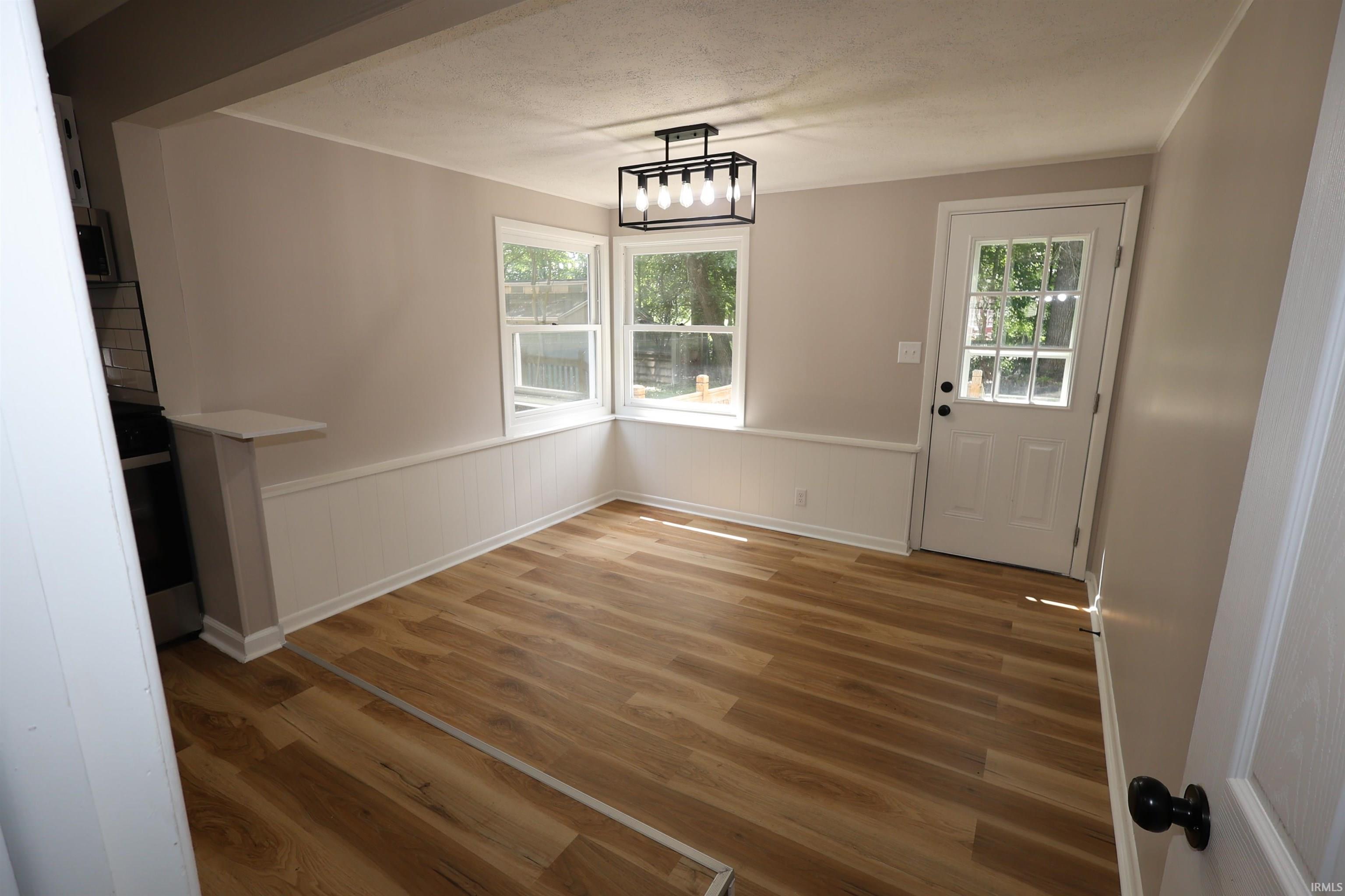55467 Butternut Road South Bend, IN 46628 - Photo 12 of 33