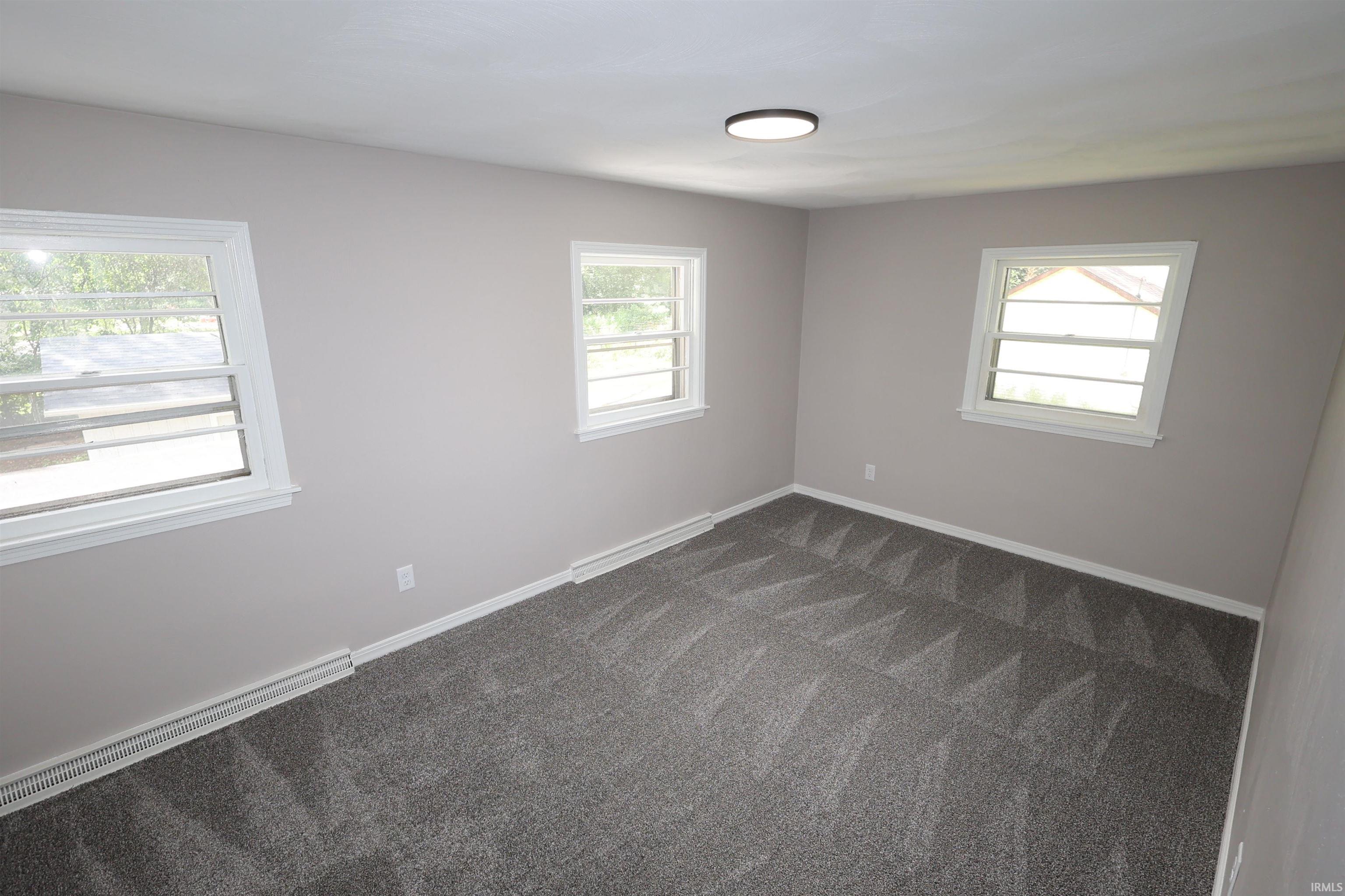 55467 Butternut Road South Bend, IN 46628 - Photo 16 of 33