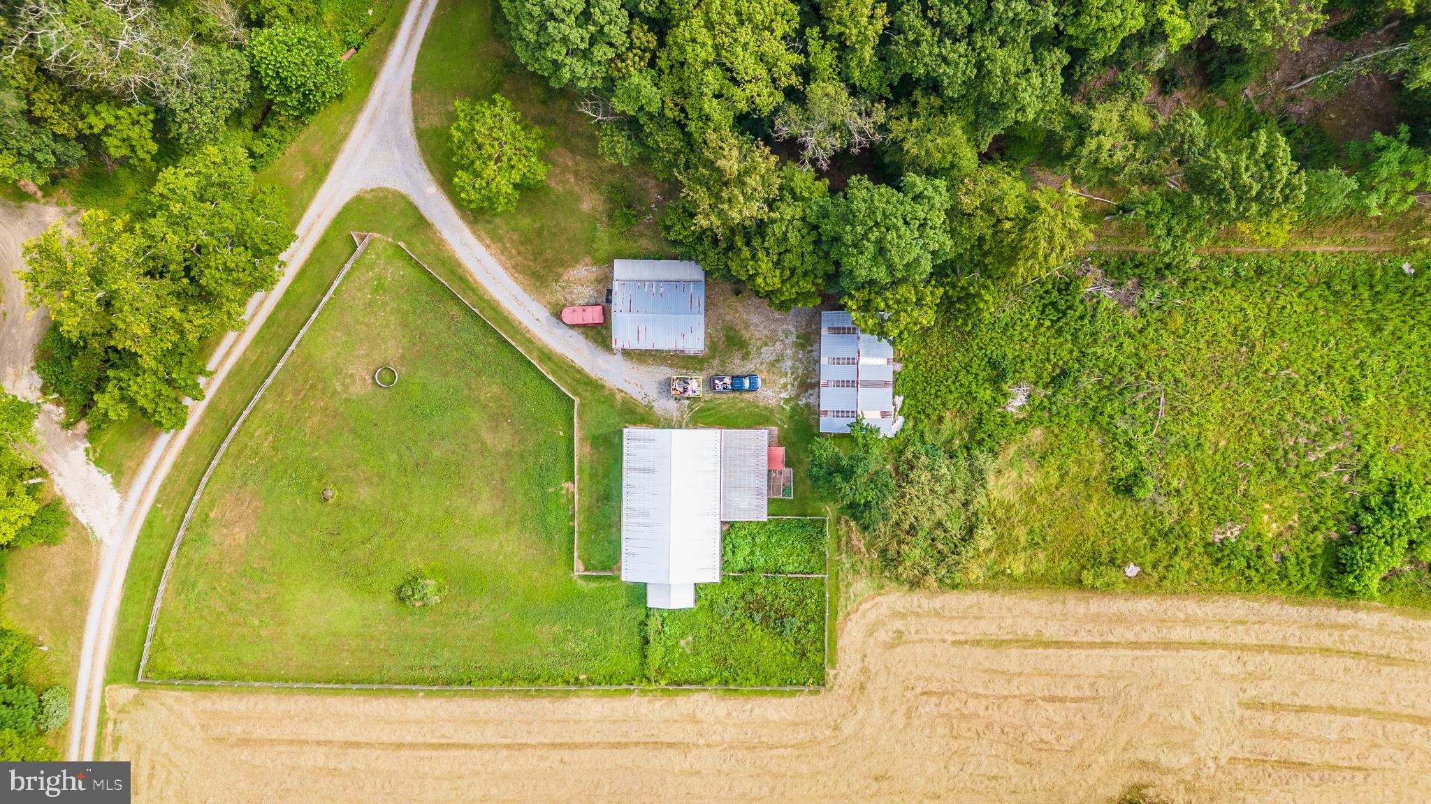 11915 Cove Road Clear Spring, MD 21722 - Photo 6 of 86