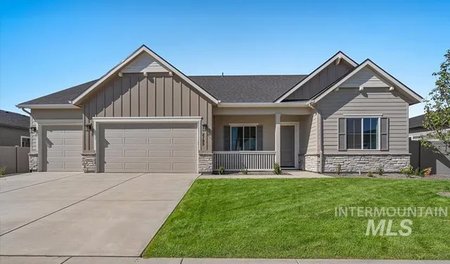 $669,990 | 2195 North Kenora Avenue, Star, ID 83669