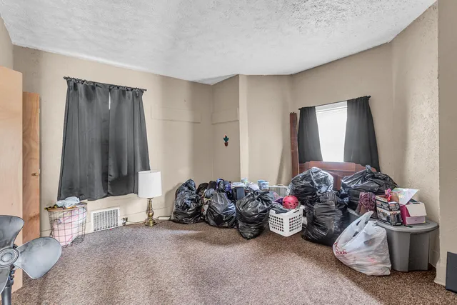 $109,900 | 106 North Dwight Street, Jackson, MI 49202