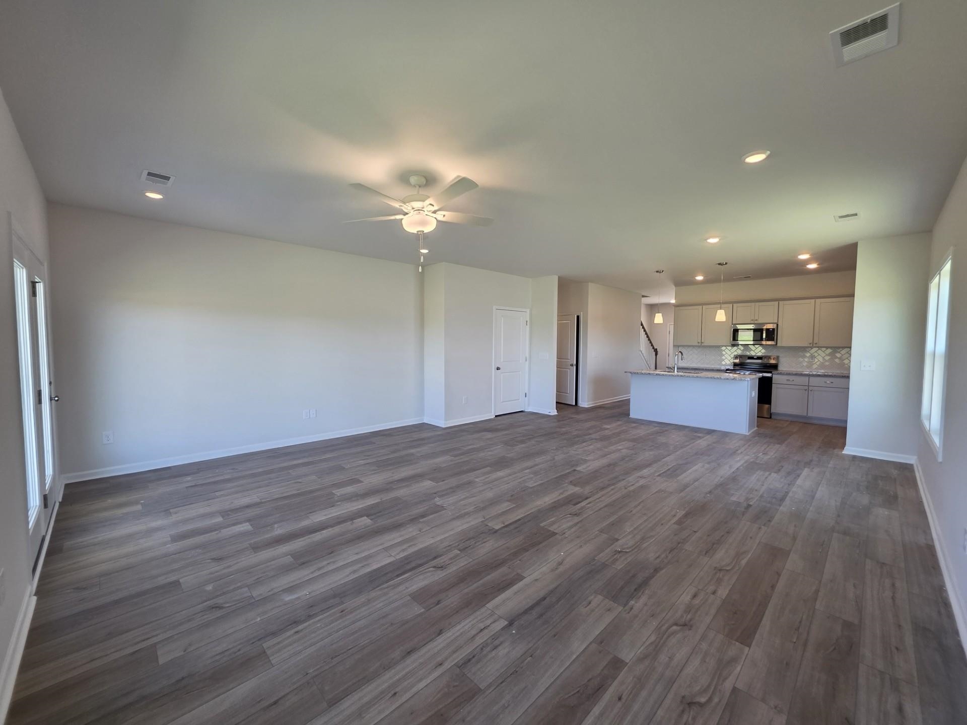 430 Dodger Avenue Chesnee, SC 29323 - Photo 8 of 33