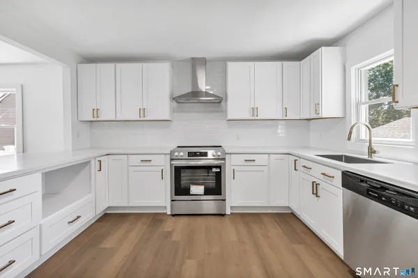 $525,000 | 59 Lenox Avenue, Stratford, CT 06615