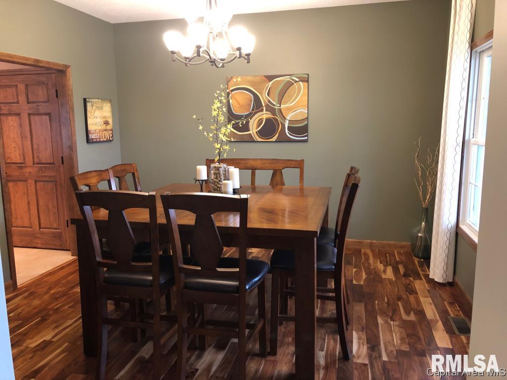 616 Burberry Lane Rochester, IL 62563 - Photo 2 of 18 Gallery Image 2