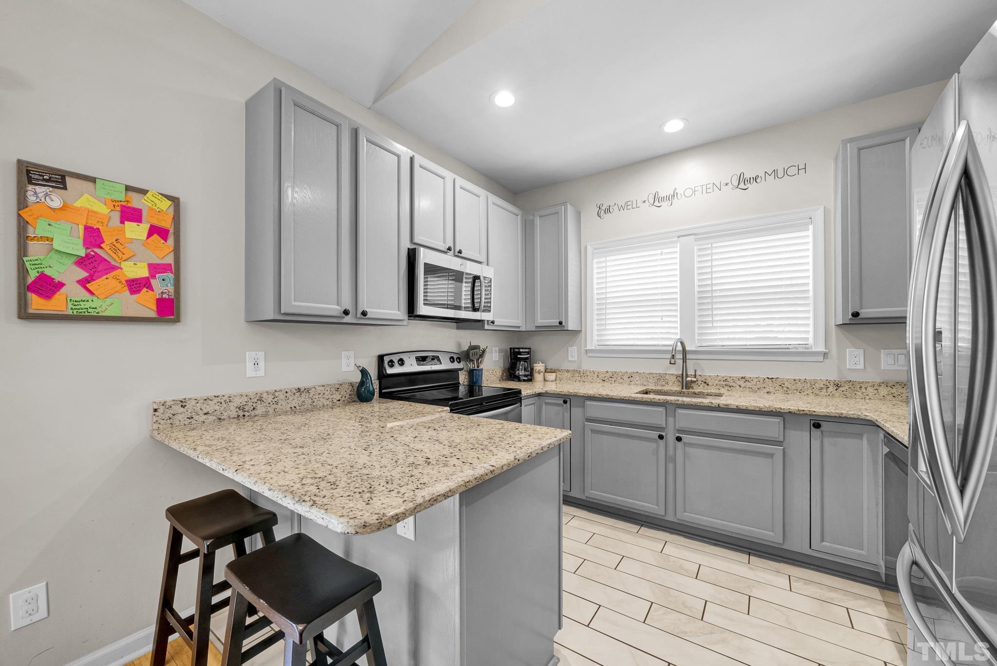 305 Cooke Street Raleigh, NC 27601 - Photo 7 of 20 Updated Kitchen