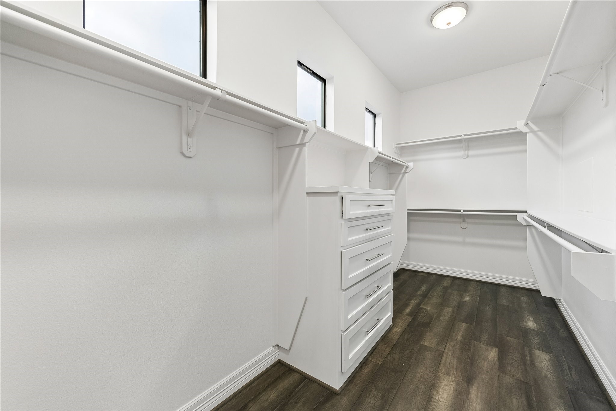 1012 Robin Street Houston, TX 77019 - Photo 20 of 36