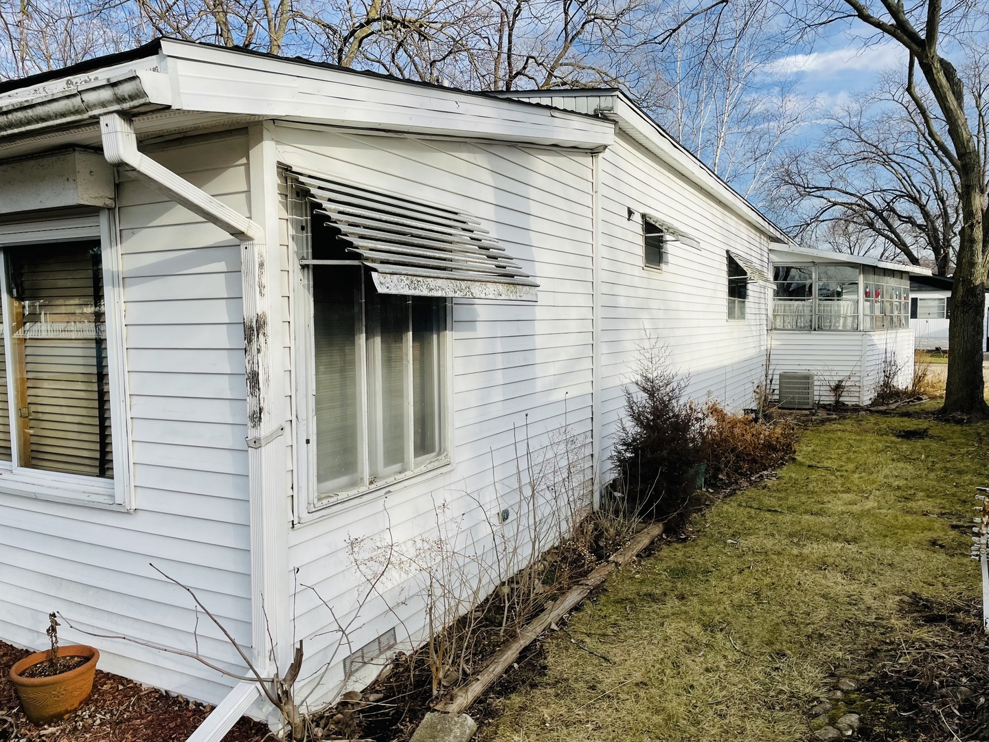 1122 Lakewood Road Elgin, IL 60123 - Photo 11 of 14 a view of a house with a yard