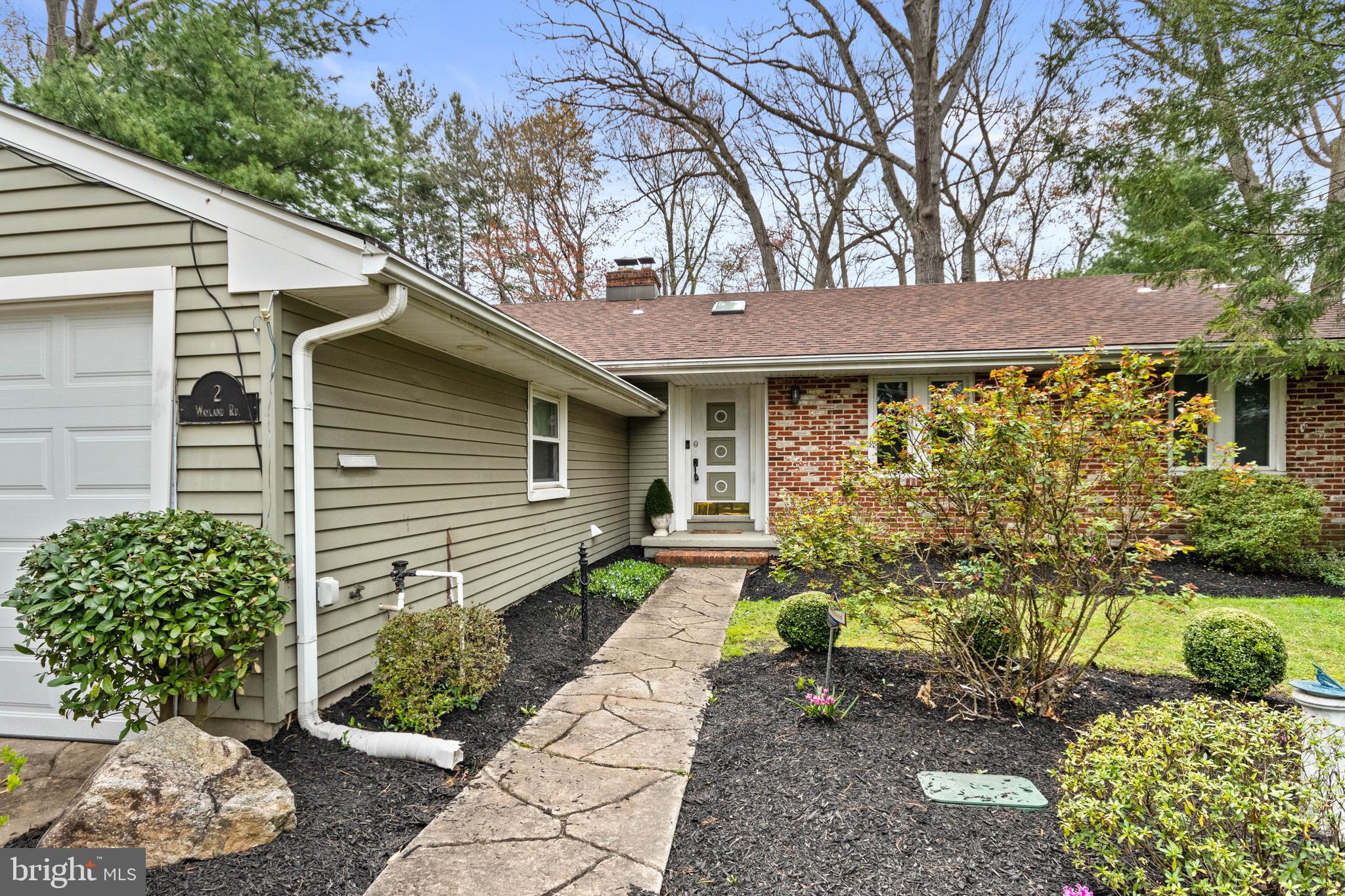 2 Wayland Road Cherry Hill, NJ 08034 - Photo 2 of 28