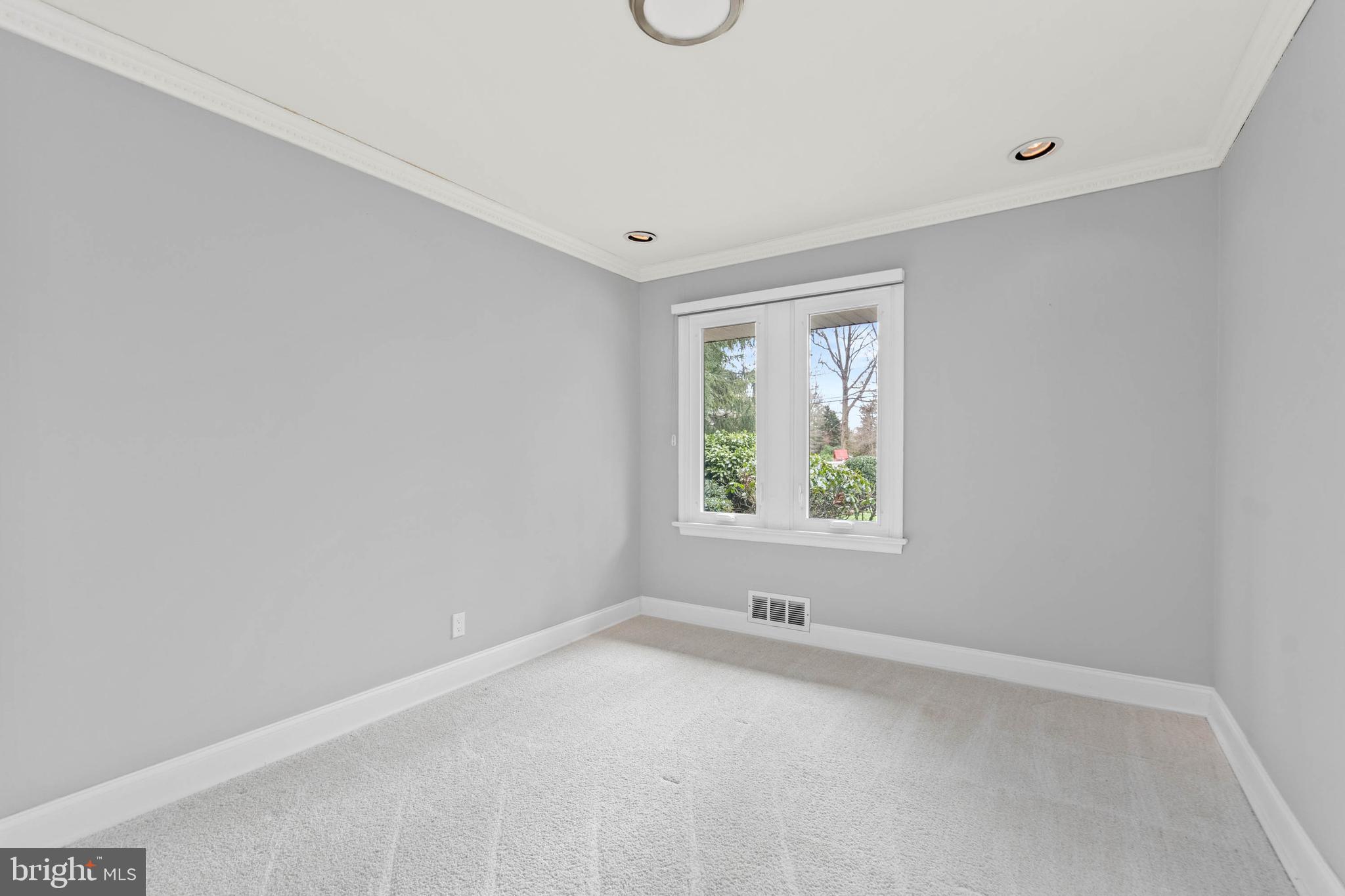 2 Wayland Road Cherry Hill, NJ 08034 - Photo 22 of 28