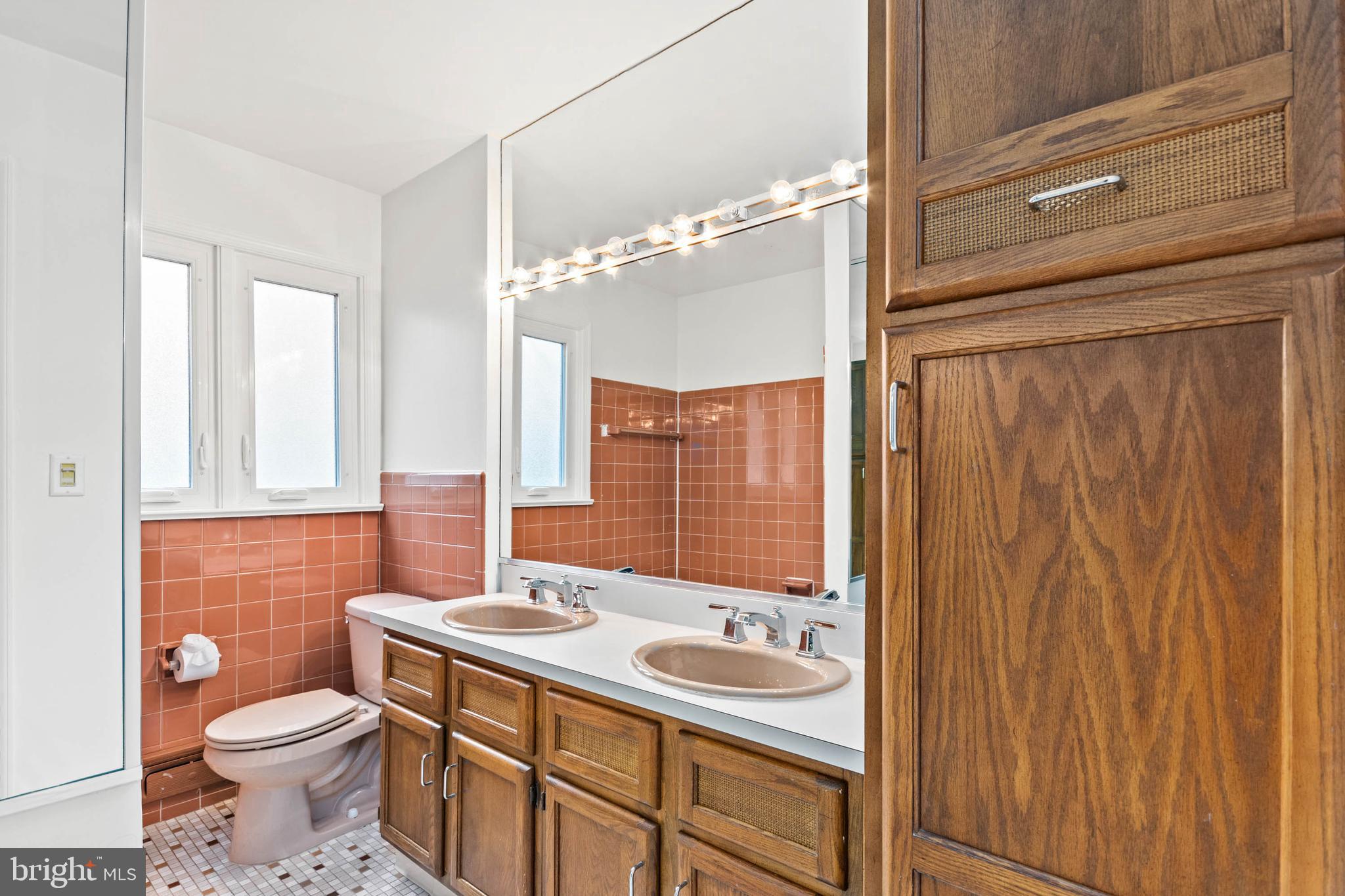 2 Wayland Road Cherry Hill, NJ 08034 - Photo 23 of 28