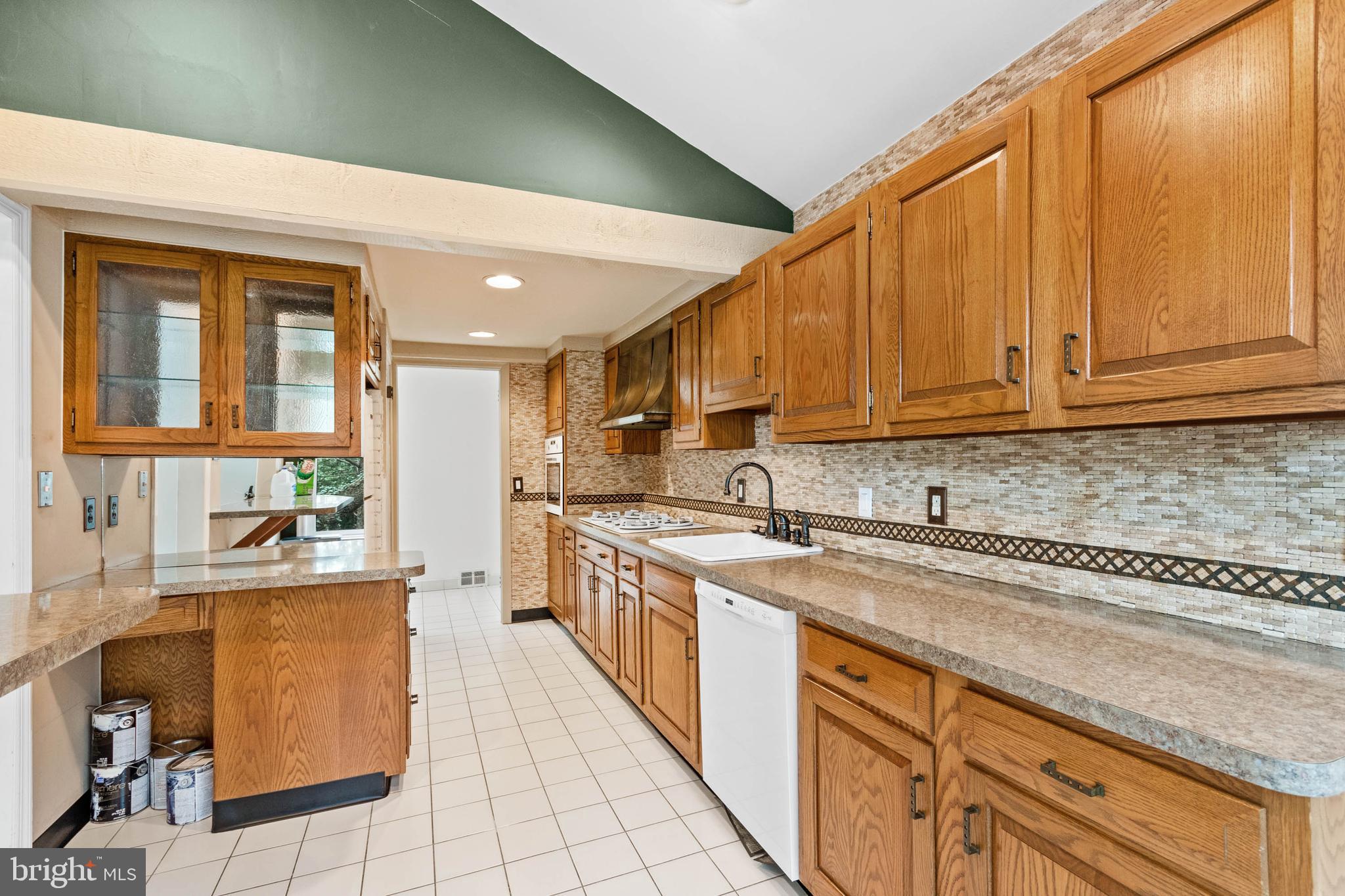 2 Wayland Road Cherry Hill, NJ 08034 - Photo 10 of 28