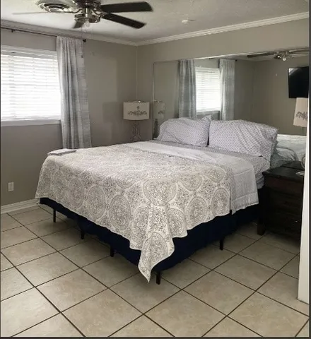 $5,000 | 303 South 17th Street, Nederland, TX 77627