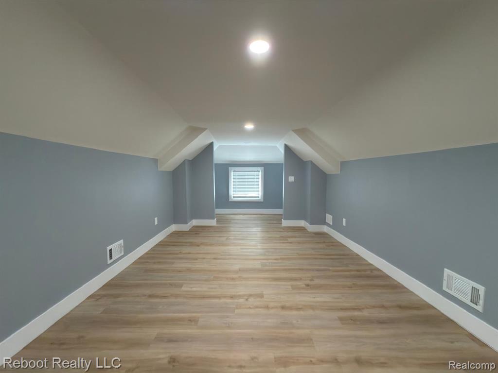 7714 Smart Street Detroit, MI 48210 - Photo 22 of 29