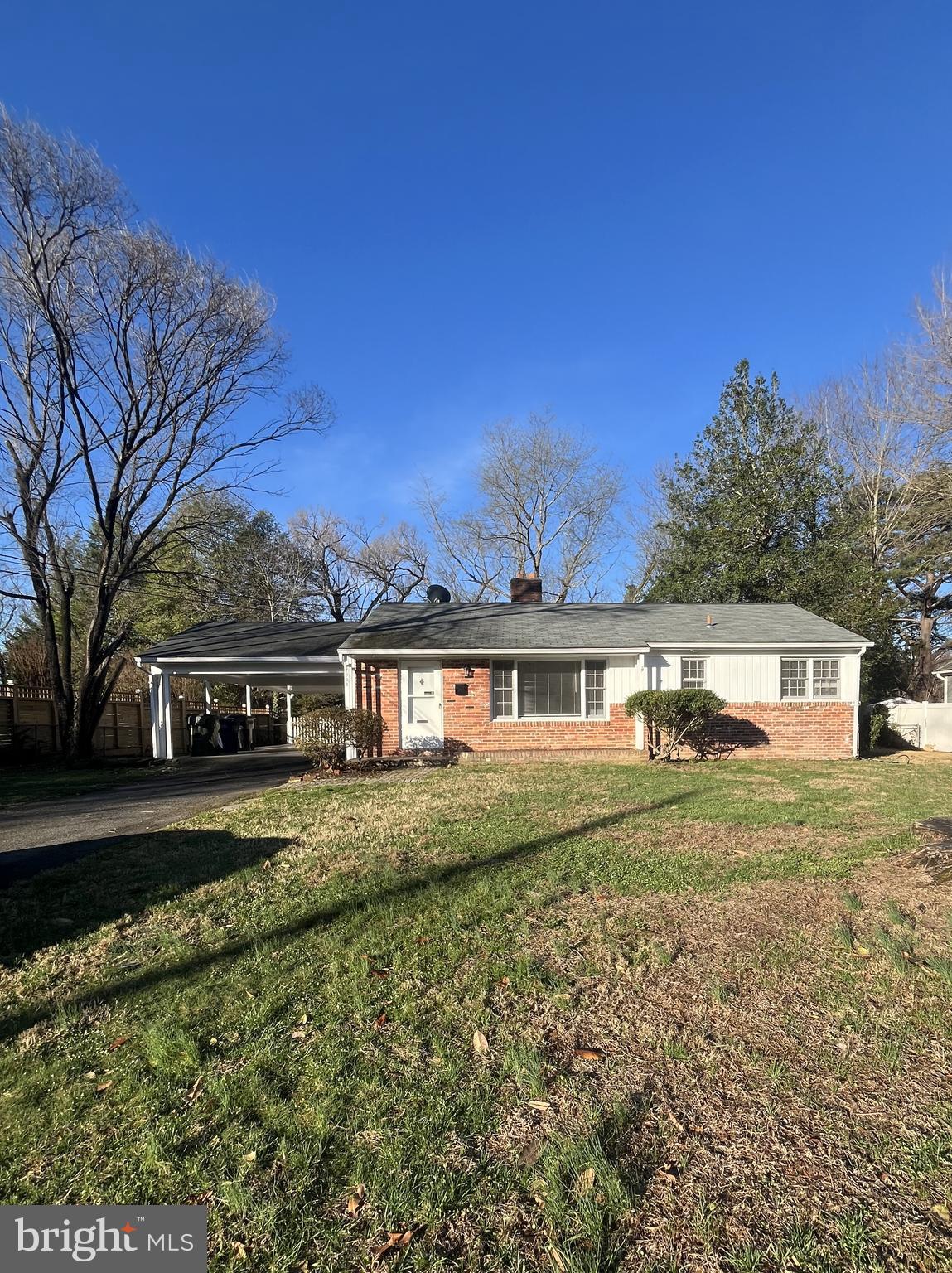 front view of house with a yard
