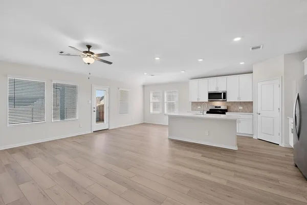 $2,097 | 504 Tidal Drive, McKinney, TX 75071