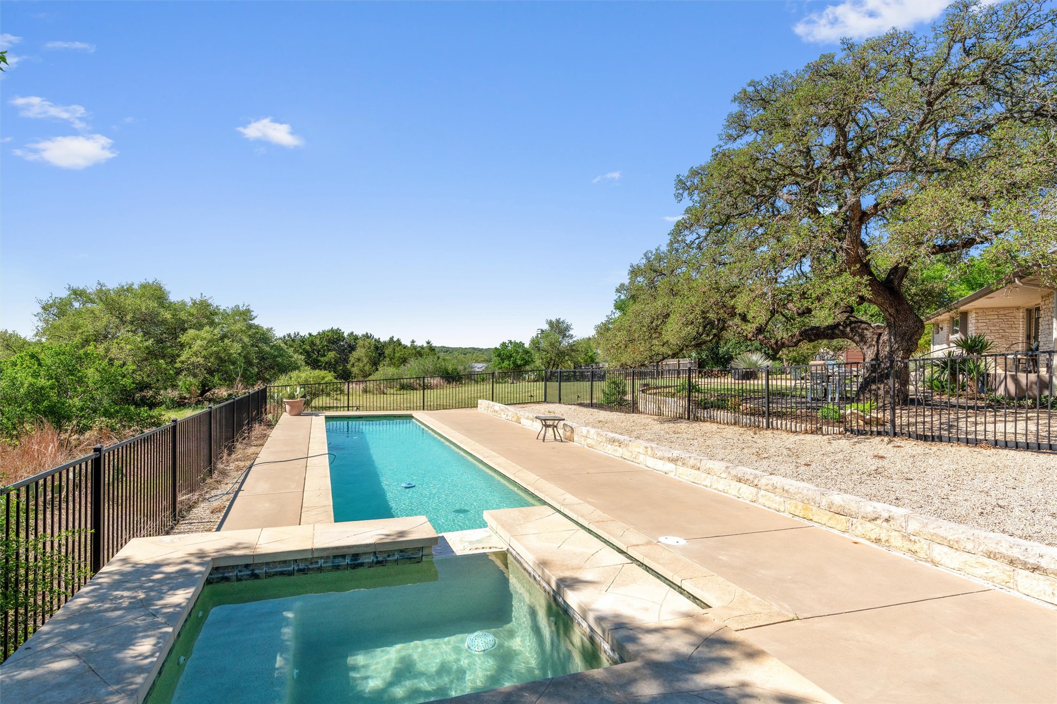 404 Skyline Road Georgetown, TX 78628 - Photo 30 of 40