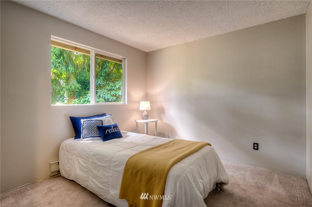 429 220th Street Southwest Bothell, WA 98021 - Photo 12 of 16