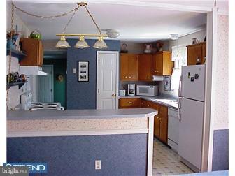 32 Fremont Road Newark, DE 19711 - Photo 7 of 12 Kitchen