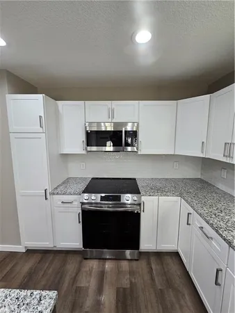 $265,000 | 203 Kristine Avenue, Clinton, MO 64735