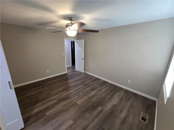 $259,900 | 203 Kristine Avenue, Clinton, MO 64735