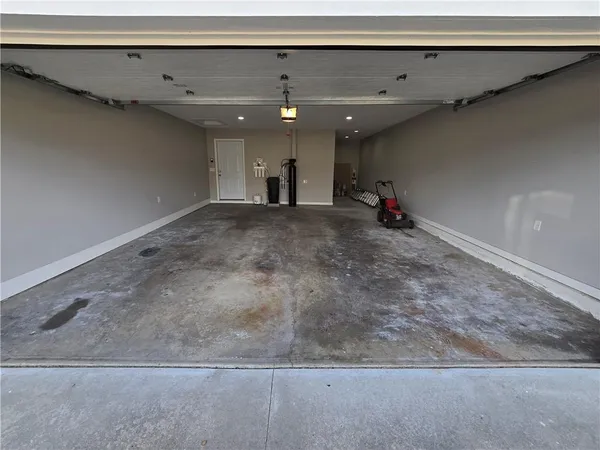 $265,000 | 203 Kristine Avenue, Clinton, MO 64735