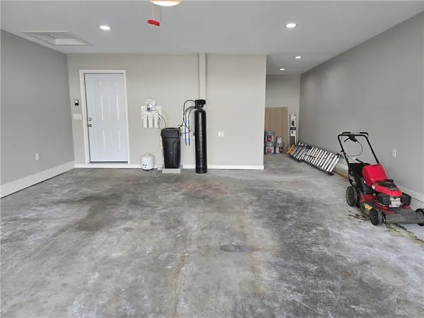 $265,000 | 203 Kristine Avenue, Clinton, MO 64735