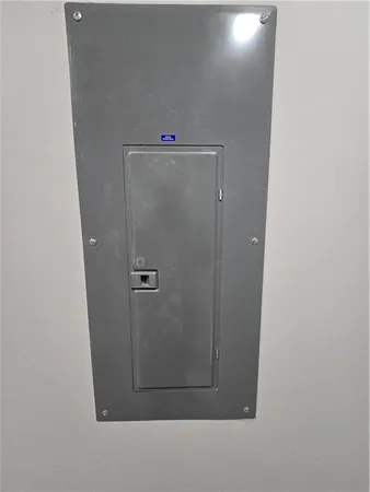 $265,000 | 203 Kristine Avenue, Clinton, MO 64735