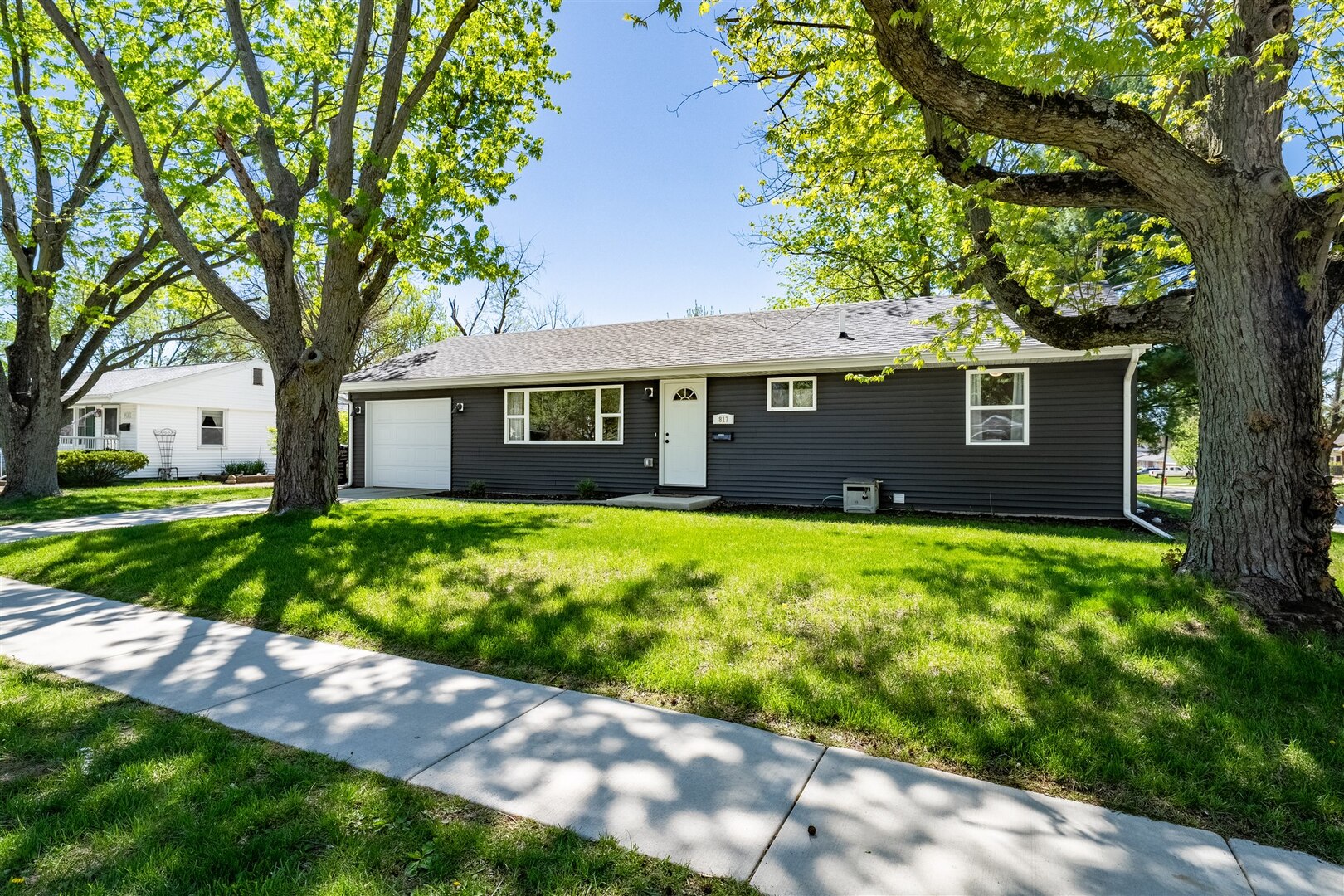 817 Bryan Street Normal, IL 61761 - Photo 5 of 28