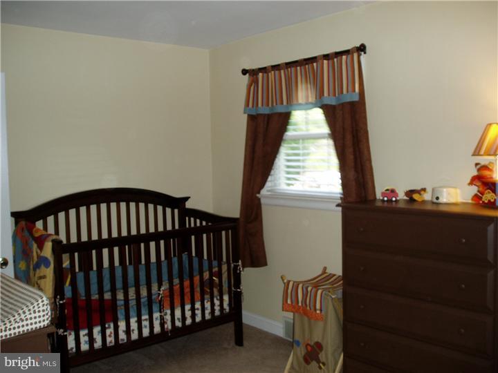 169 Harmony Road Gibbstown, NJ 08027 - Photo 8 of 16 Bedroom 2