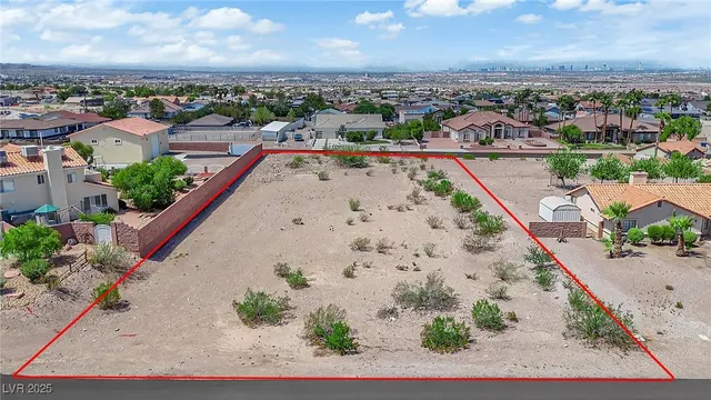 $350,000 | 428 North Lisbon Street, Henderson, NV 89015