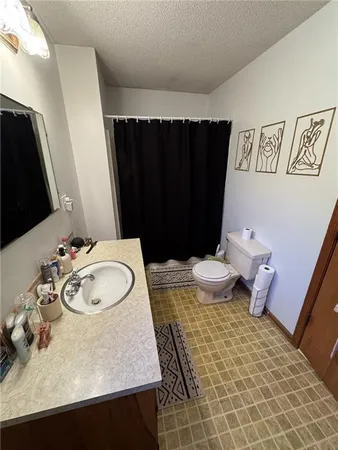 $149,000 | 204 West 3rd Street, Stanberry, MO 64489