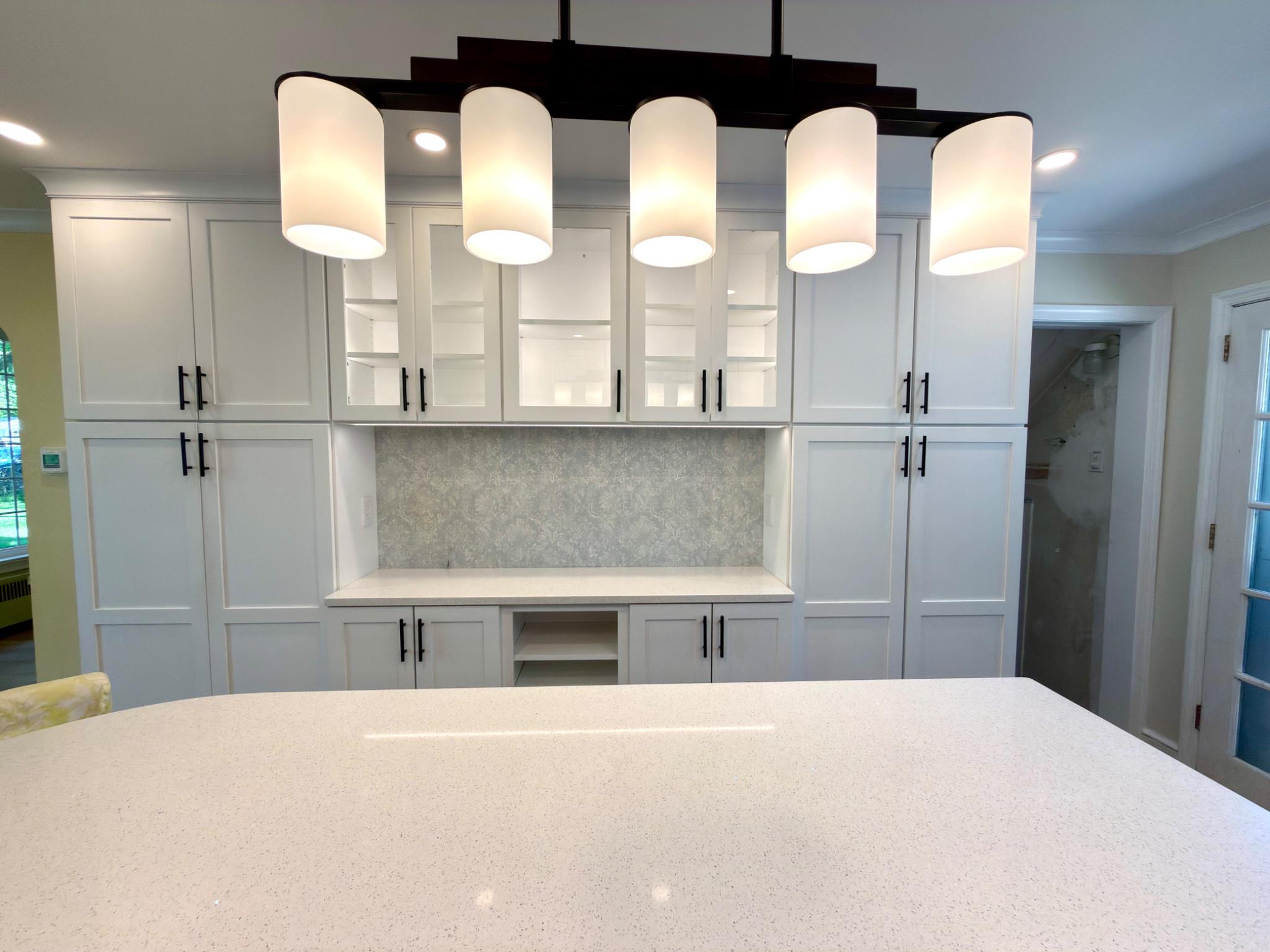 418 East Country Club Lane Wallingford, PA 19086 - Photo 23 of 59 Kitchen cabinets/storage
