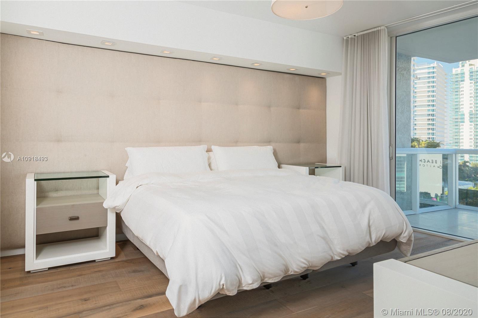 450 Alton Road, Unit 806 Miami Beach, FL 33139 - Photo 5 of 15