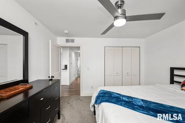 $292,500 | 3043 Shanes Way, Unit 3043, Bettendorf, IA 52722