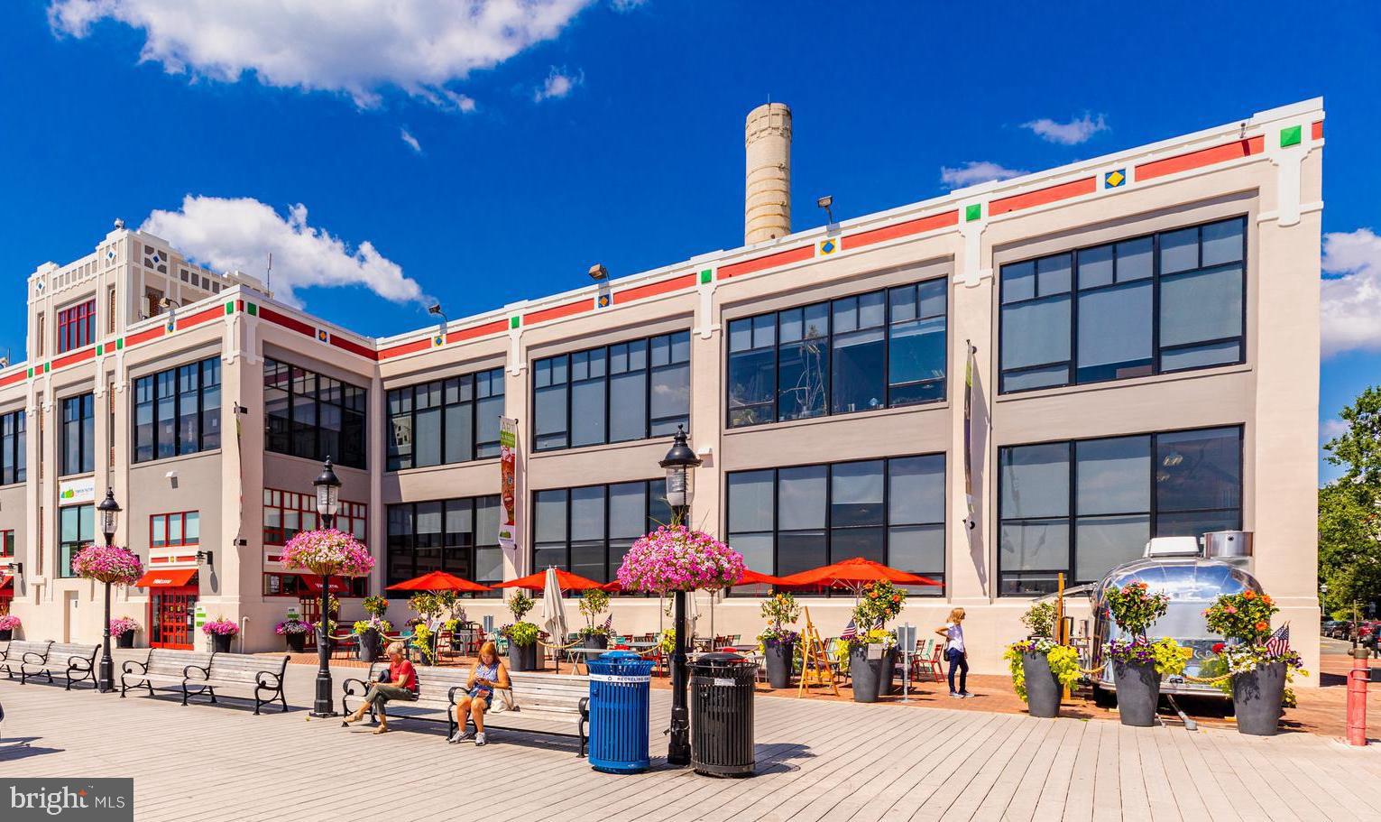 3650 South Glebe Road, Unit 444 Arlington, VA 22202 - Photo 54 of 61 Torpedo Factory