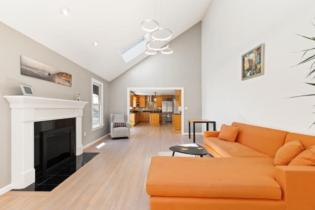 49 Hunt Road Sudbury, MA 01776 - Photo 12 of 40 Gallery Image 12