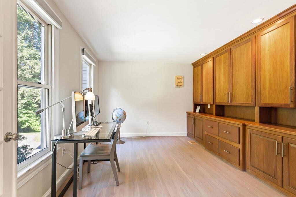 49 Hunt Road Sudbury, MA 01776 - Photo 24 of 40 Gallery Image 24
