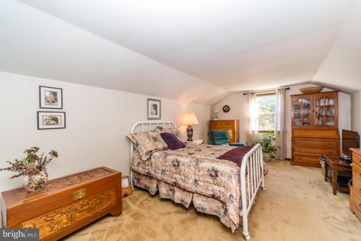 101 St Thomas Road Lancaster, PA 17601 - Photo 17 of 28