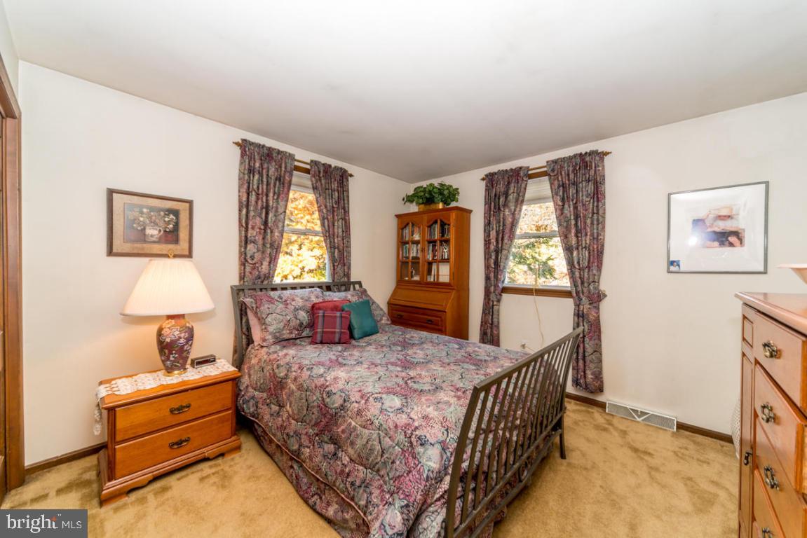 101 St Thomas Road Lancaster, PA 17601 - Photo 20 of 28