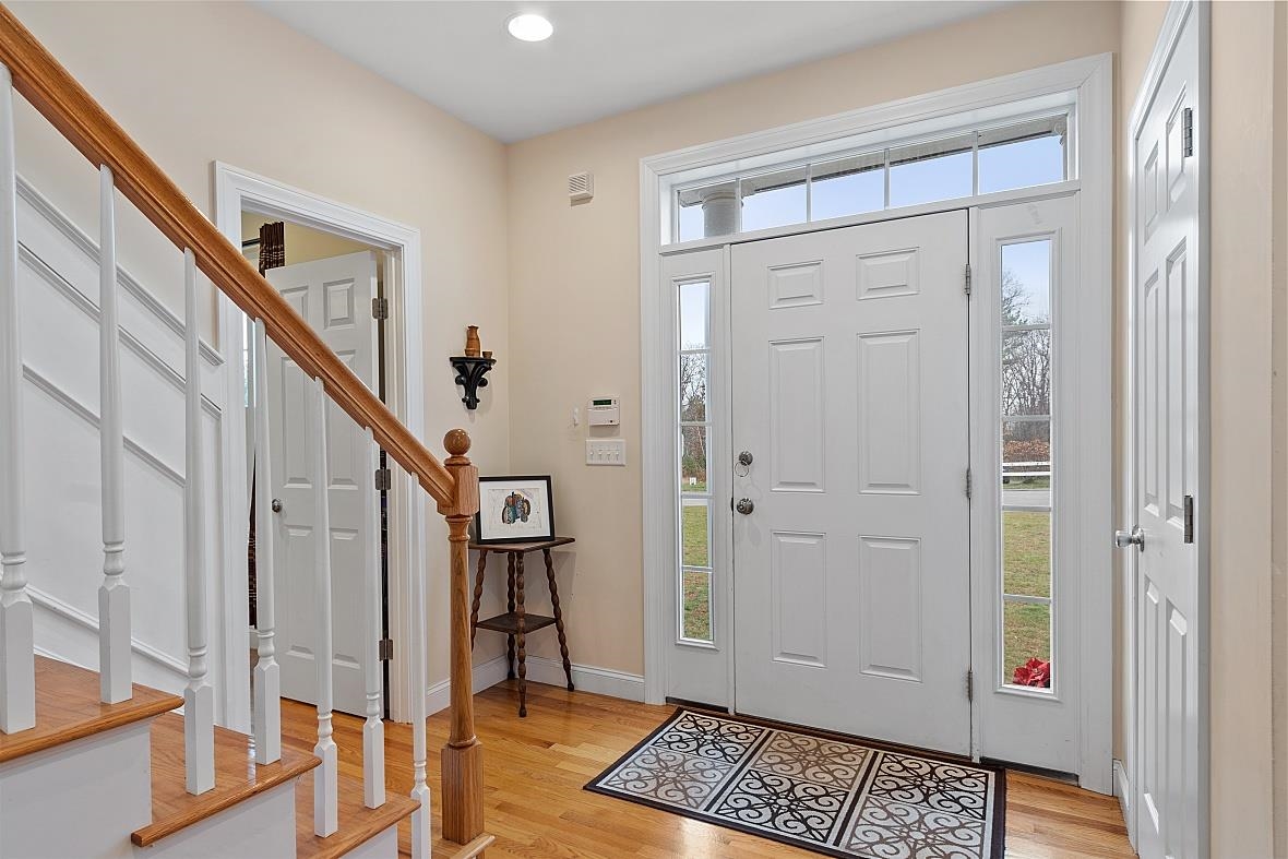 45 Ryan Farm Road Windham, NH 03087 - Photo 5 of 40