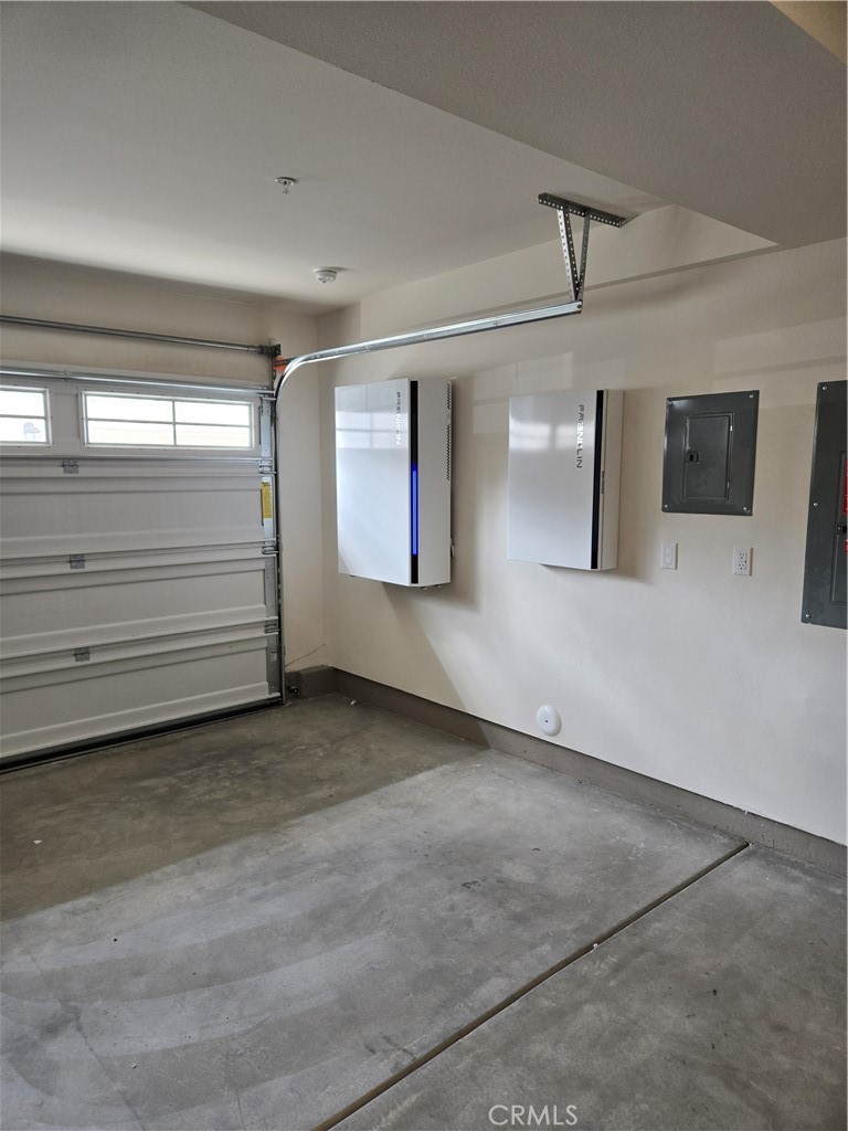 7281 Olive Grv Street Riverside, CA 92507 - Photo 25 of 27 a view of a car garage