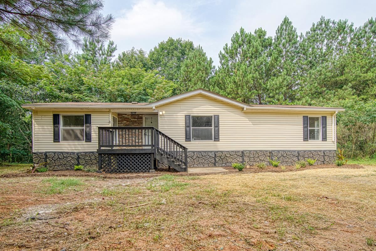 108 Hunters Run Rd Union Union, SC 29379 - Photo 1 of 27