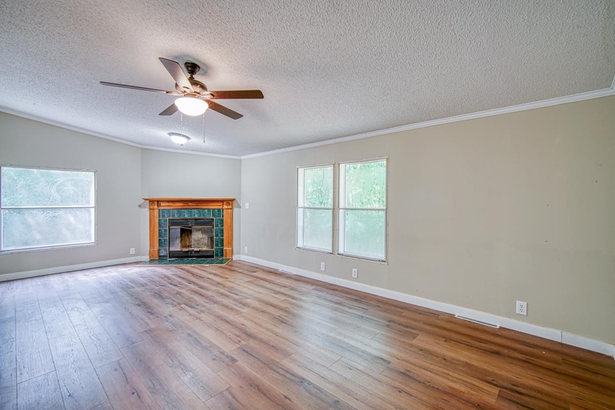 108 Hunters Run Rd Union Union, SC 29379 - Photo 4 of 27