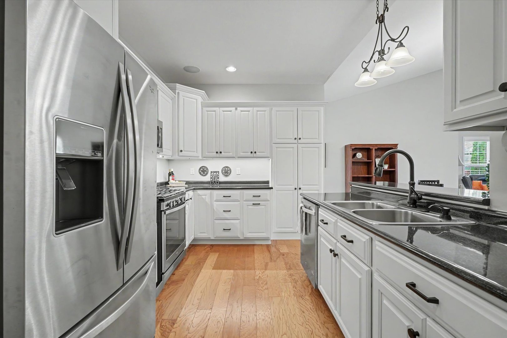 2202 Cyprus Point Urbana, IL 61802 - Photo 12 of 30 Gallery Image 12