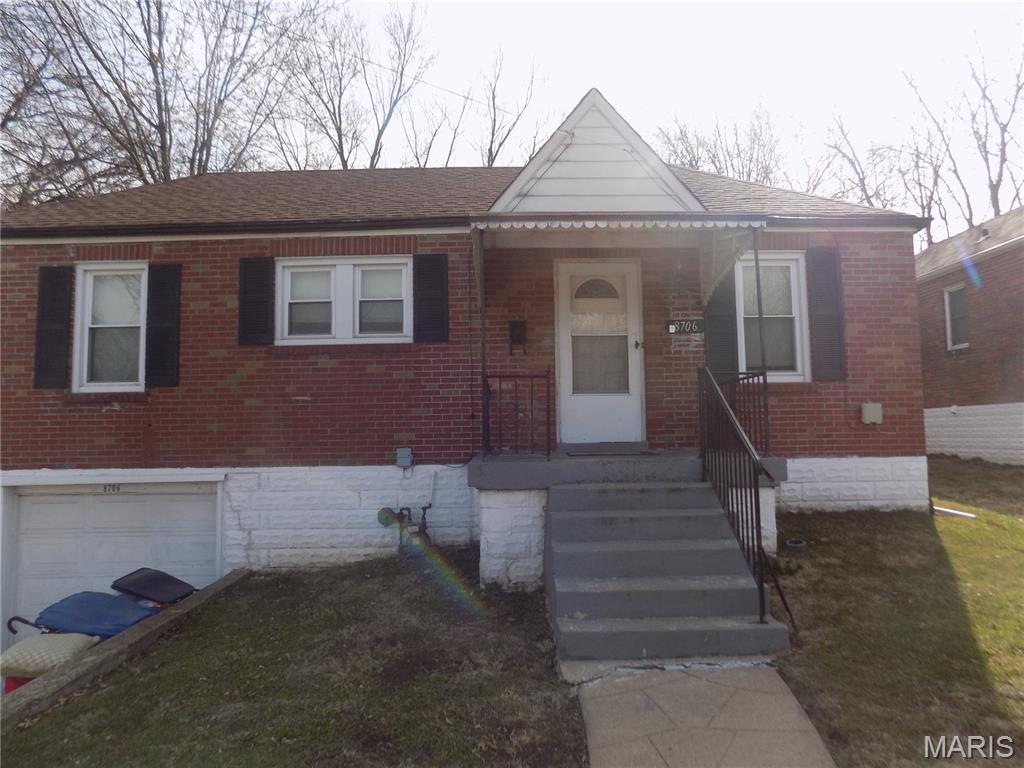 8706 Kendale Drive Bel-Ridge, MO 63121 - Photo 2 of 19