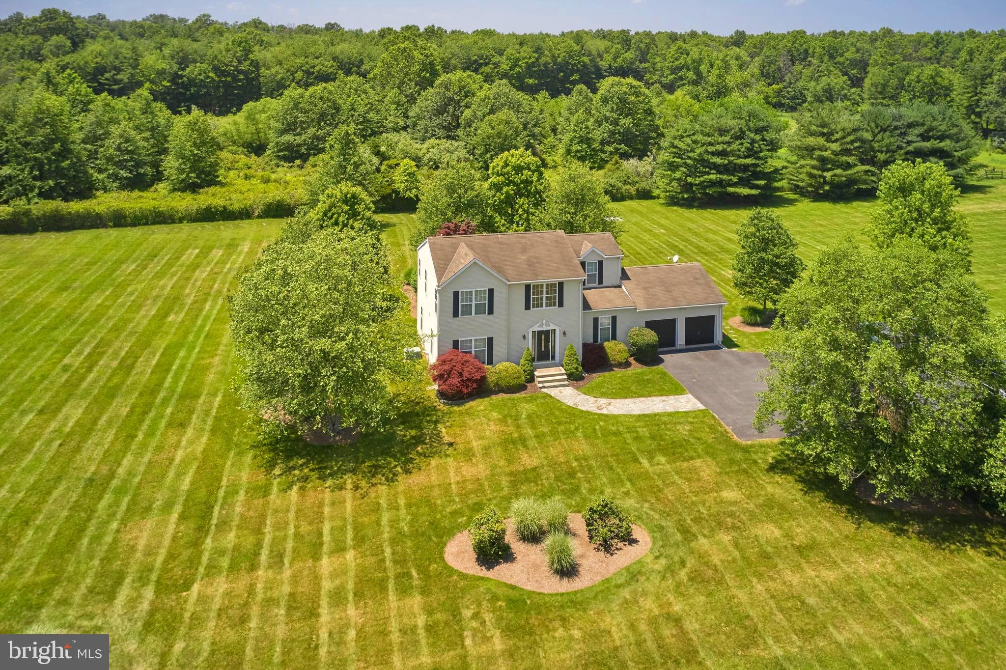 79 Union Road Frenchtown, NJ 08825 - Photo 4 of 45