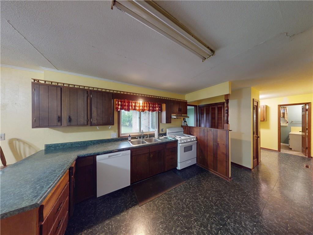 500 South 2nd Street Sheldon, MO 64784 - Photo 12 of 27