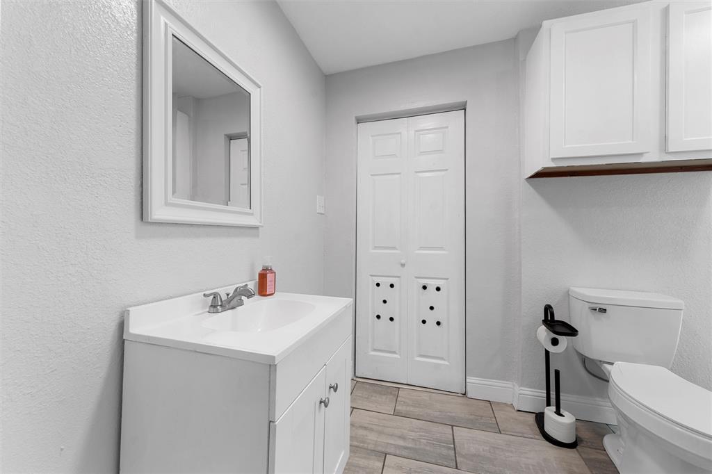 1130 Kellum Street Waco, TX 76704 - Photo 9 of 15