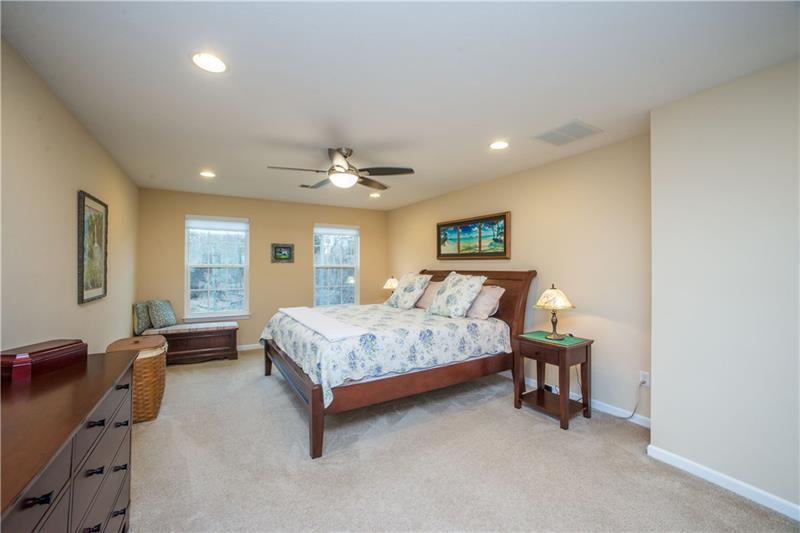 341 Rocky Ridge Road Bethel Park, PA 15102 - Photo 15 of 25 Gallery Image 15