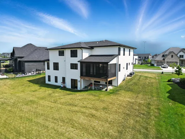 $1,185,000 | 13410 Camas Drive, St. John, IN 46373
